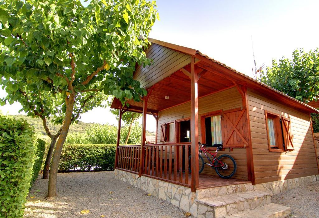 Camping Bungalow Serra De Prades Resort Vilanova de Prades Dış mekan fotoğraf