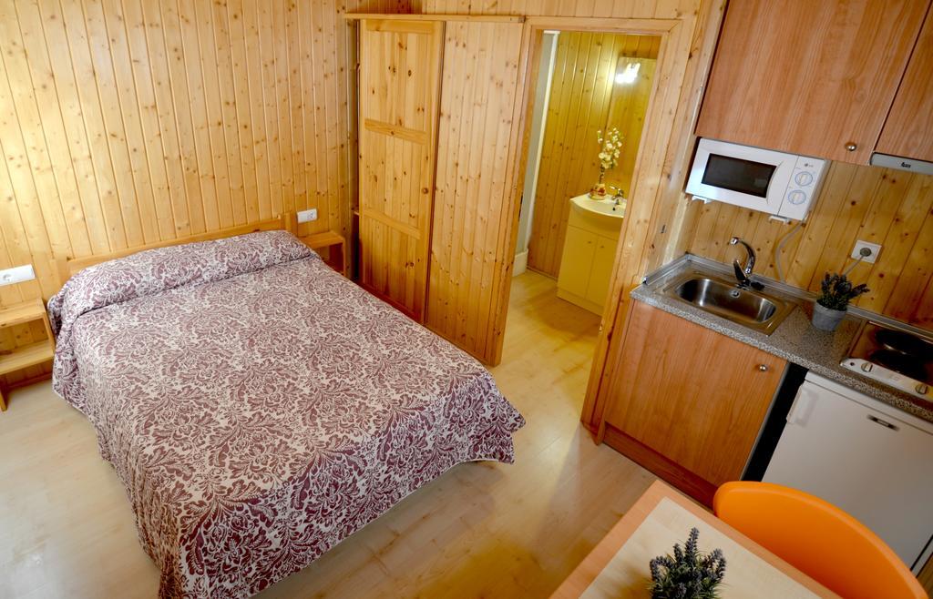 Camping Bungalow Serra De Prades Resort Vilanova de Prades Dış mekan fotoğraf