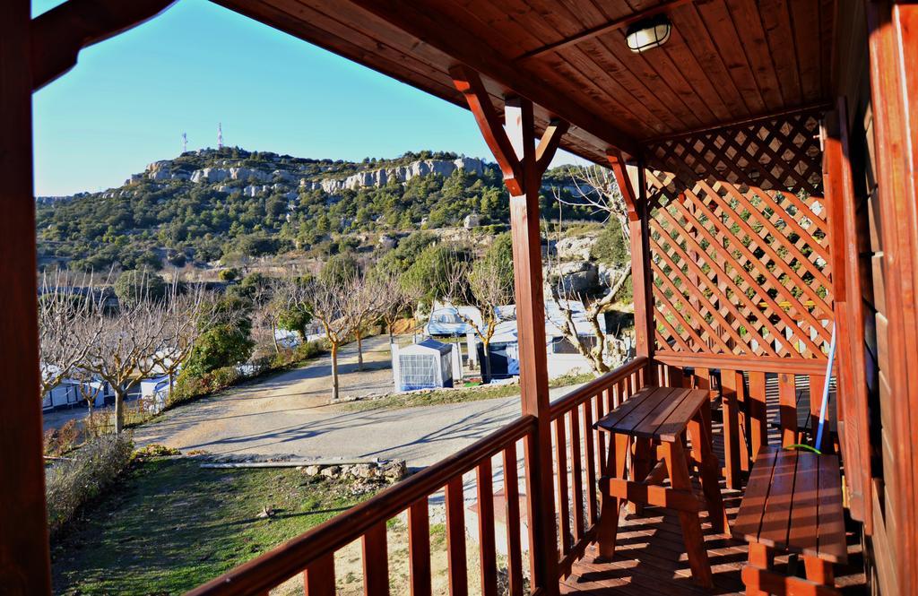 Camping Bungalow Serra De Prades Resort Vilanova de Prades Dış mekan fotoğraf